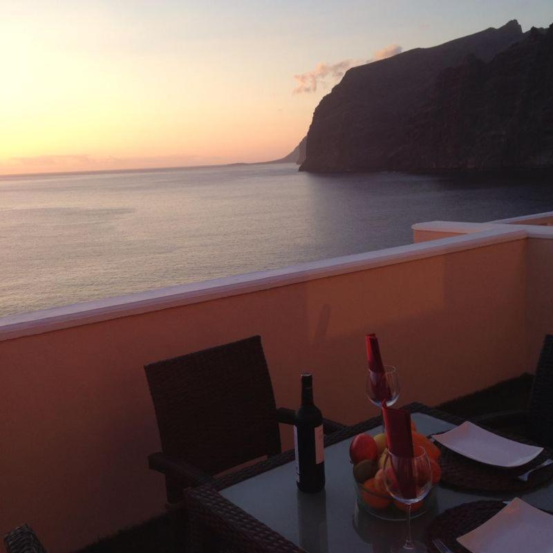 Apartamento Vistas Al Mar Santiago del Teide Εξωτερικό φωτογραφία
